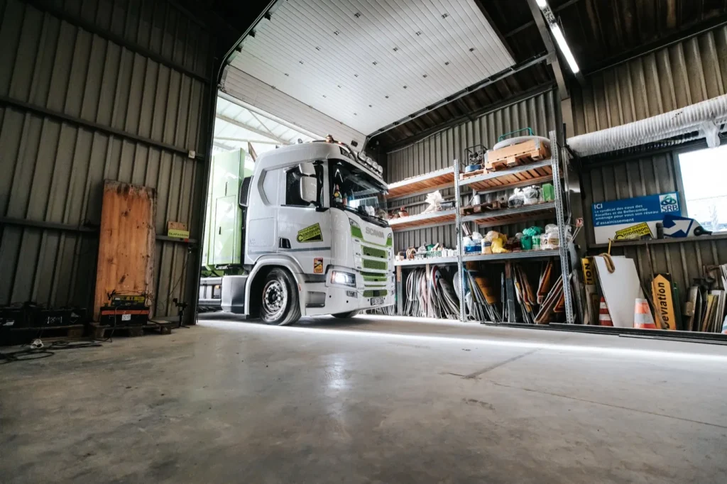 hangar-camion-clapasson